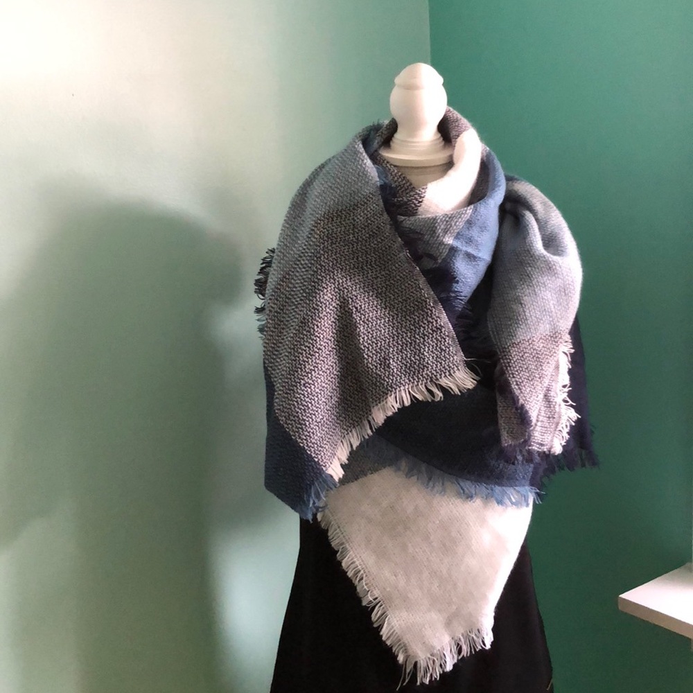 Blue Checks Shawl Wrap Square